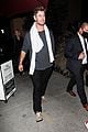 chris and liam hemsworth grab dinner with their family 01