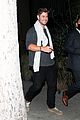 chris and liam hemsworth grab dinner with their family 19