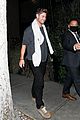 chris and liam hemsworth grab dinner with their family 20