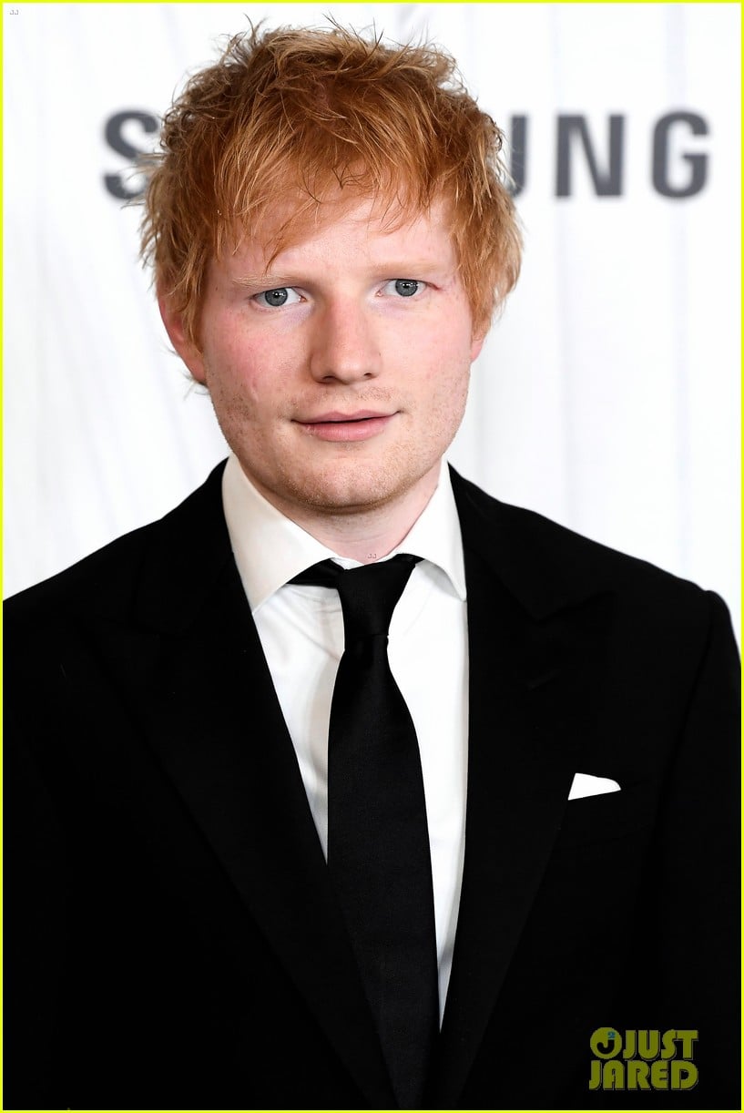 Ed Sheeran Suits Up for GQ's Men of the Year Awards 2021 Photo 4658727