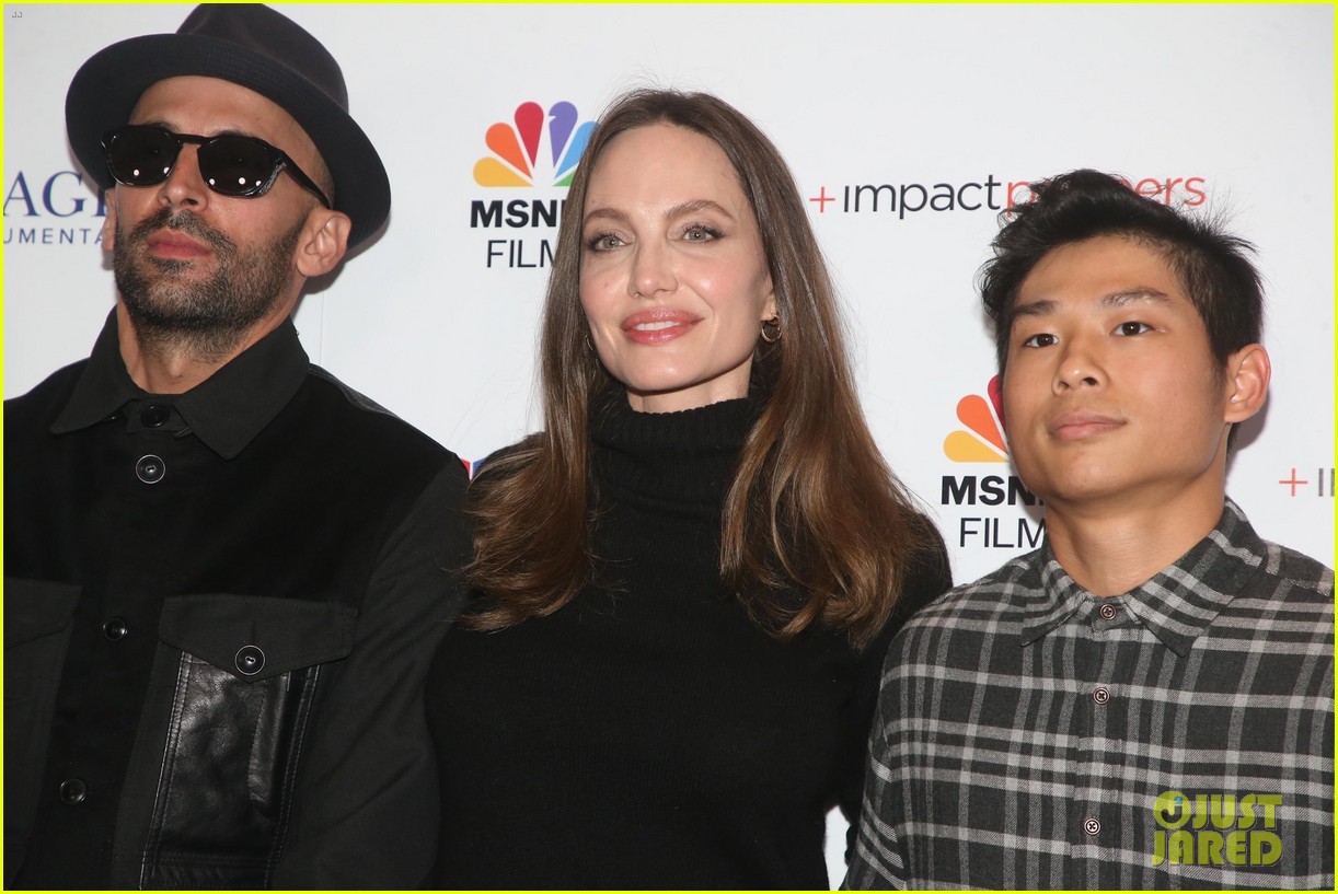 angelina jolie with shiloh pax at jr documentary premiere 094663148