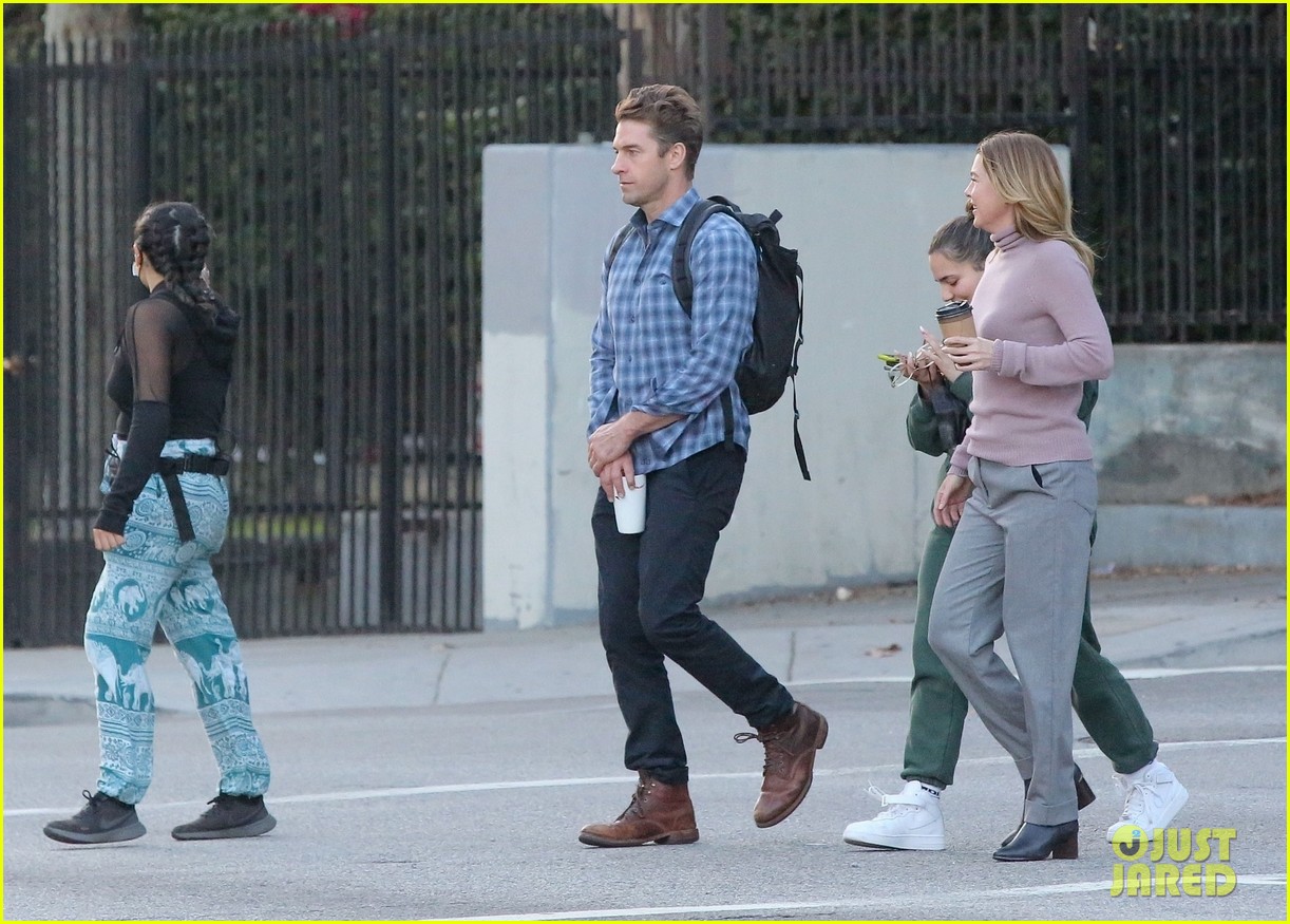 Ellen Pompeo Spotted Filming More 'Grey's Anatomy' Scenes with Scott