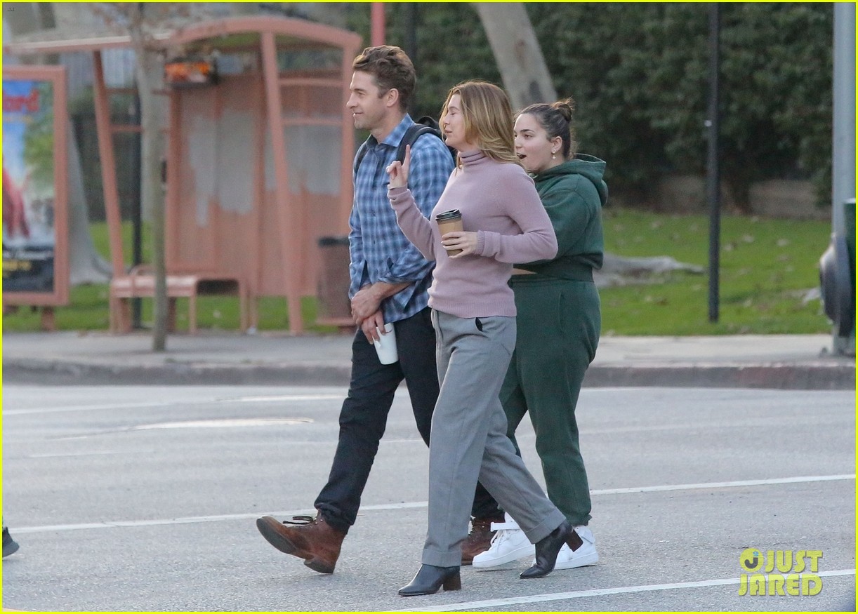 Ellen Pompeo Spotted Filming More 'Grey's Anatomy' Scenes with Scott