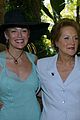 sharon stone reveals her mom suffered acute stroke 01