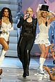 christina aguilera comments on britney spears 04