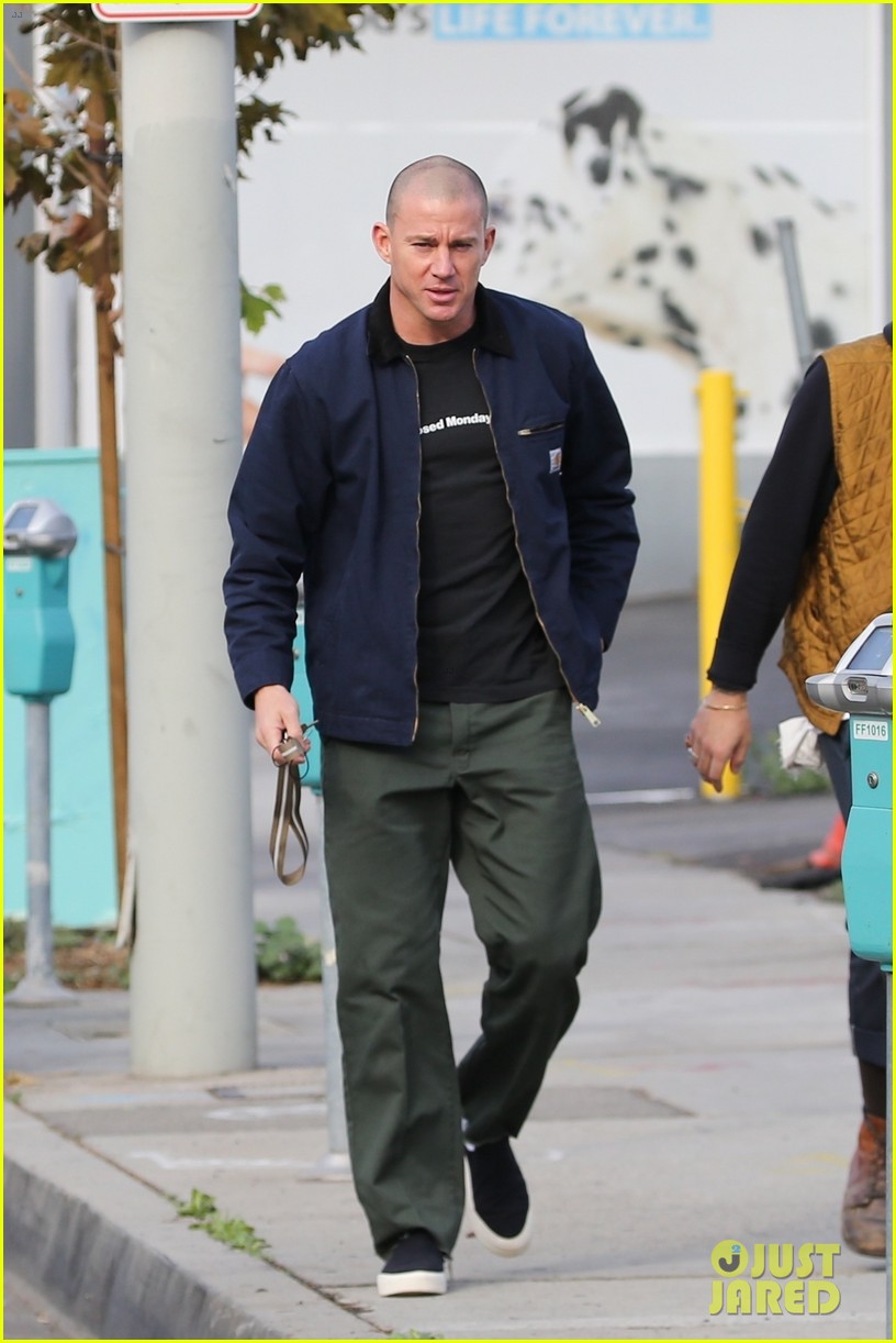 channing tatum does some shopping with a friend 034675805
