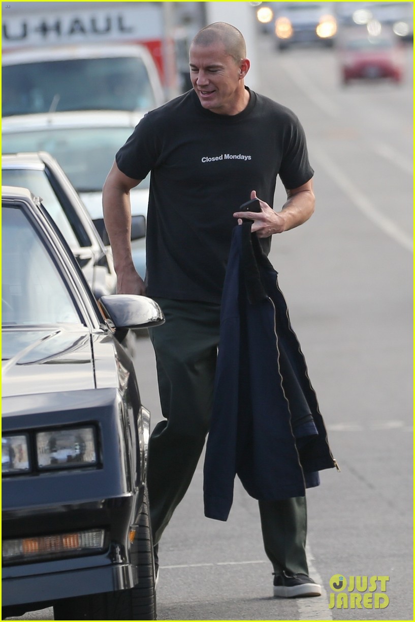 channing tatum does some shopping with a friend 054675807