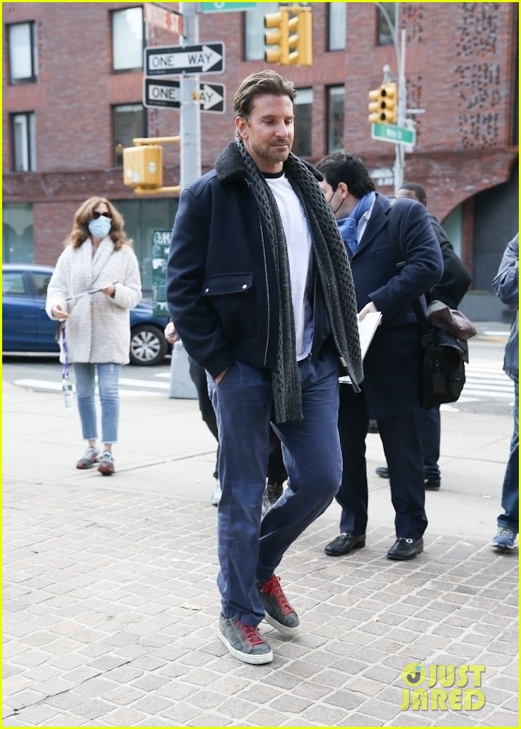 bradley cooper stays warm while running errands in nyc 034675755