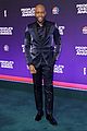 laverne cox prurple feathered dress peoples choice awards 02