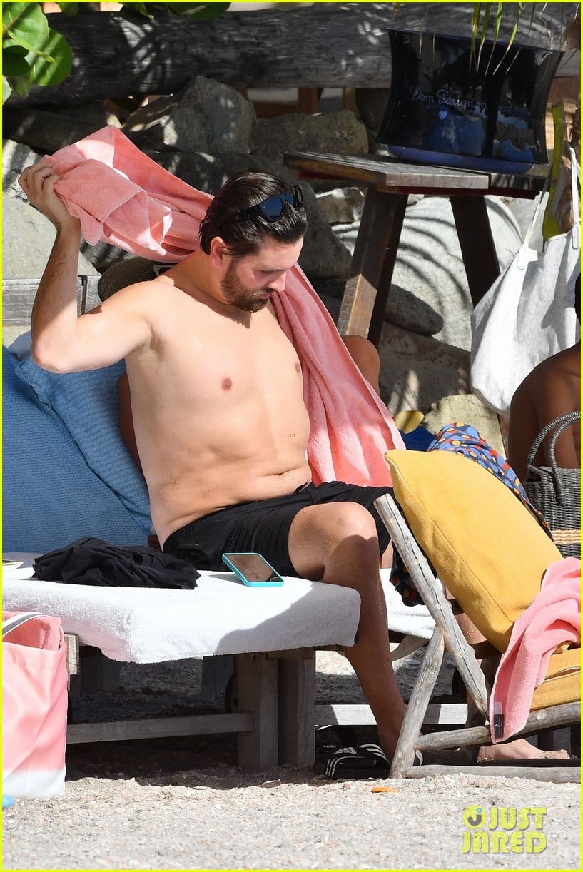Scott Disick Spotted Going Shirtless During a Beach Day in St. Barts