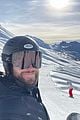 liam hemsworth skiing with gabriella brooks 05