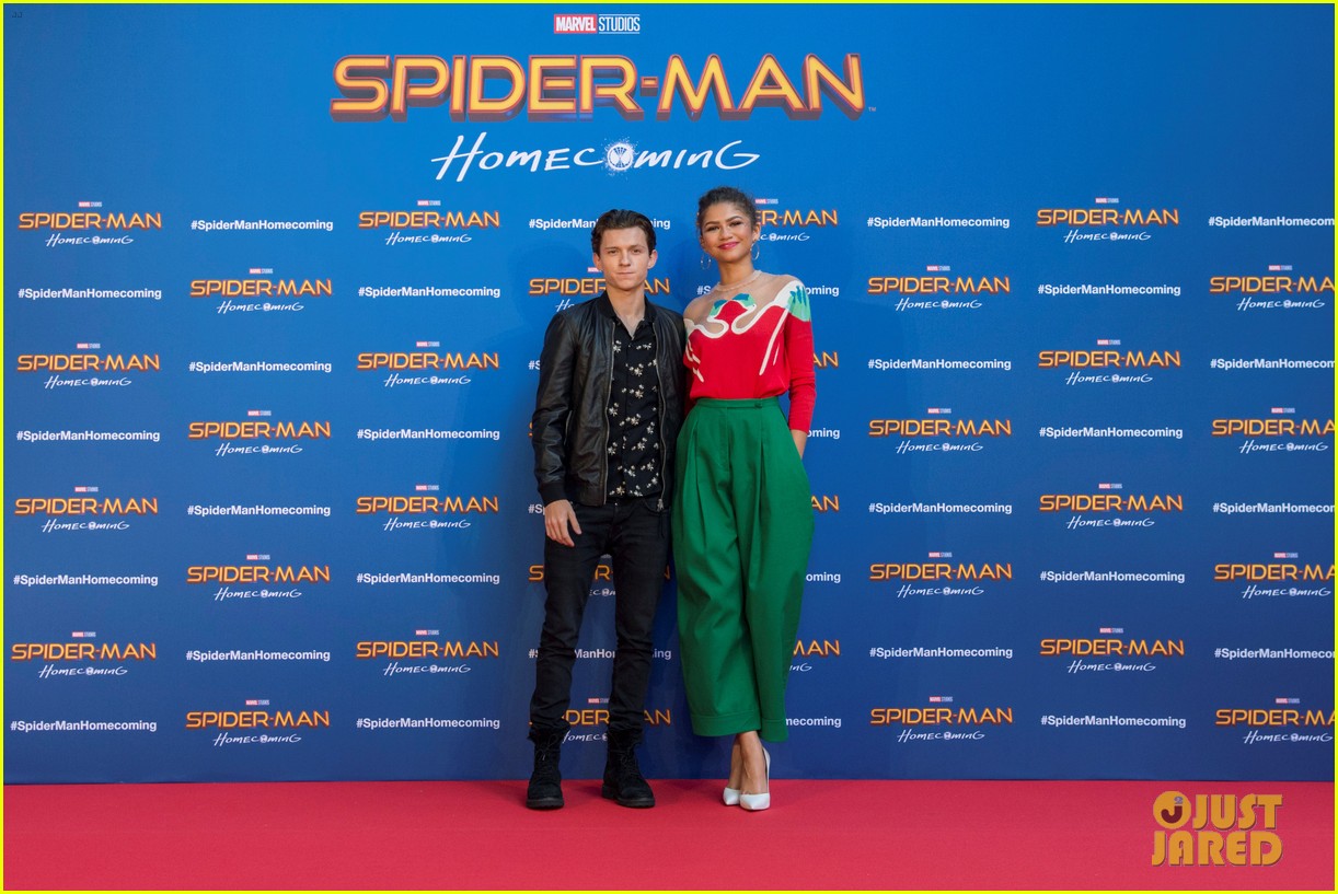Tom Holland & Zendaya Were Told Not to Date, 'SpiderMan' Producer
