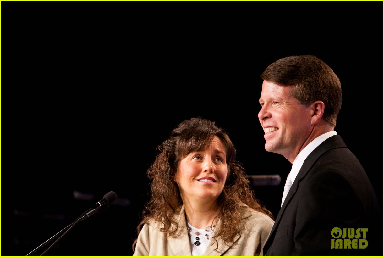 jana duggars cousin amy defends her 034678123