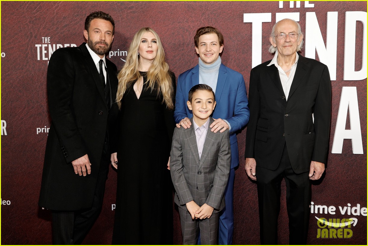 Ben Affleck & Jennifer Lopez Look So In Love at Latest 'The Tender Bar