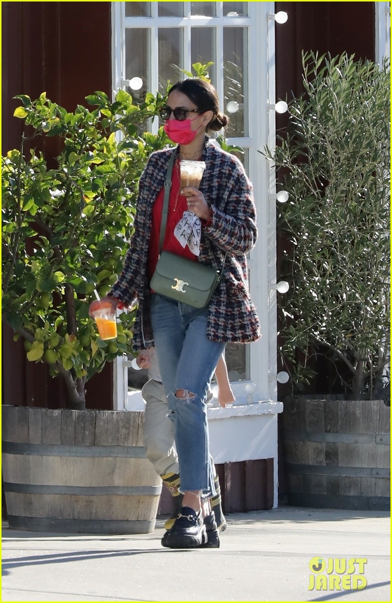 Jordana Brewster Runs Holiday Errands With Mason Morfit: Photo 4681165