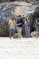 julia roberts george clooney film ticket to paradise together 13