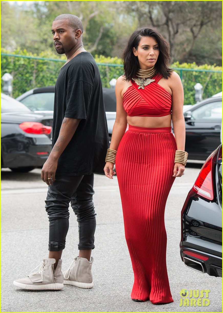 Kanye West Begs Kim Kardashian to 'Run Right Back to Me' During Free