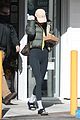 kendall jenner keeps low profile while out grabbing lunch 25