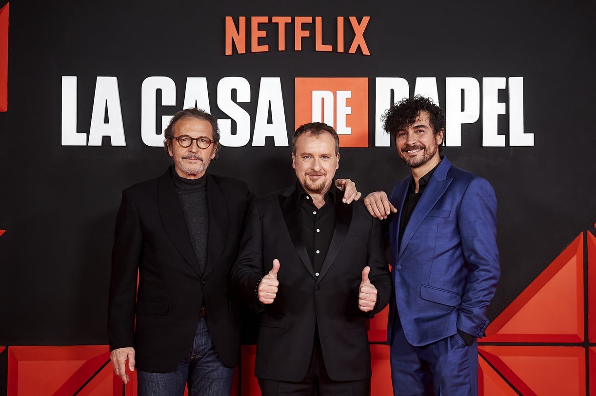 Photo money heist cast reunite for final season event 49 Photo