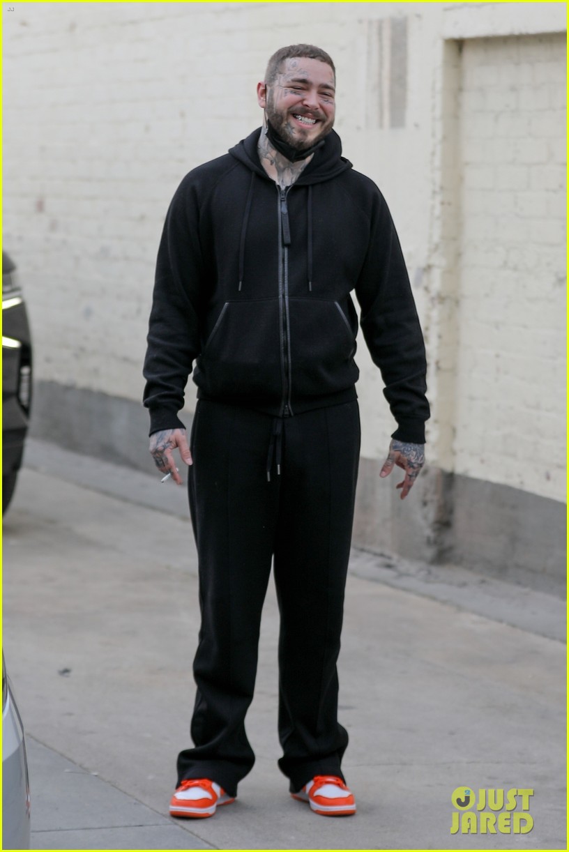 post malone all smiles shopping in beverly hills 014681639