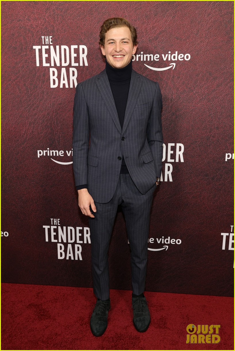 Tye Sheridan Joins CoStars Lily Rabe & Daniel Ranieri at 'The Tender