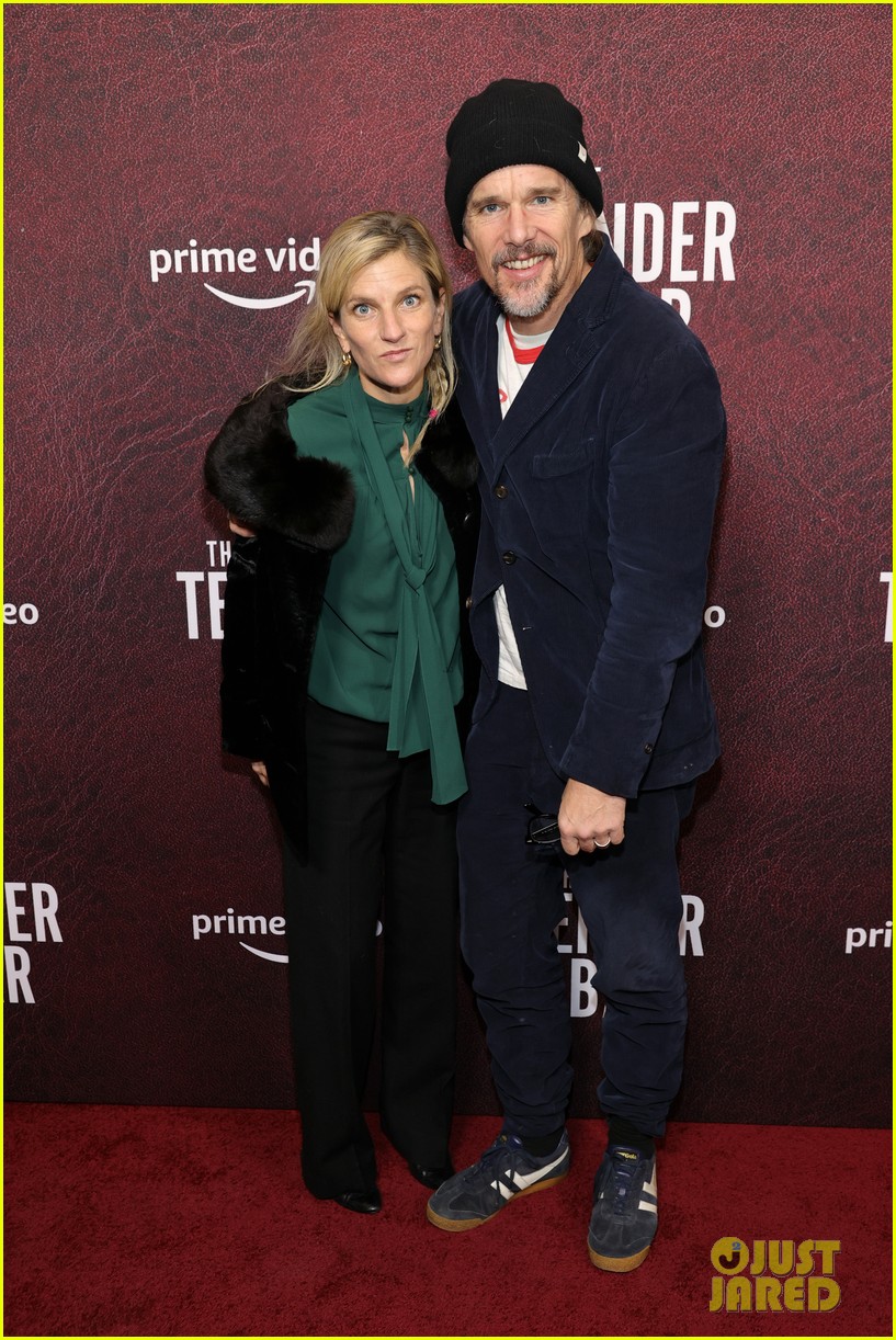 Tye Sheridan Joins CoStars Lily Rabe & Daniel Ranieri at 'The Tender