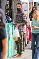 ben affleck does some shopping at farmers market brentwood 01
