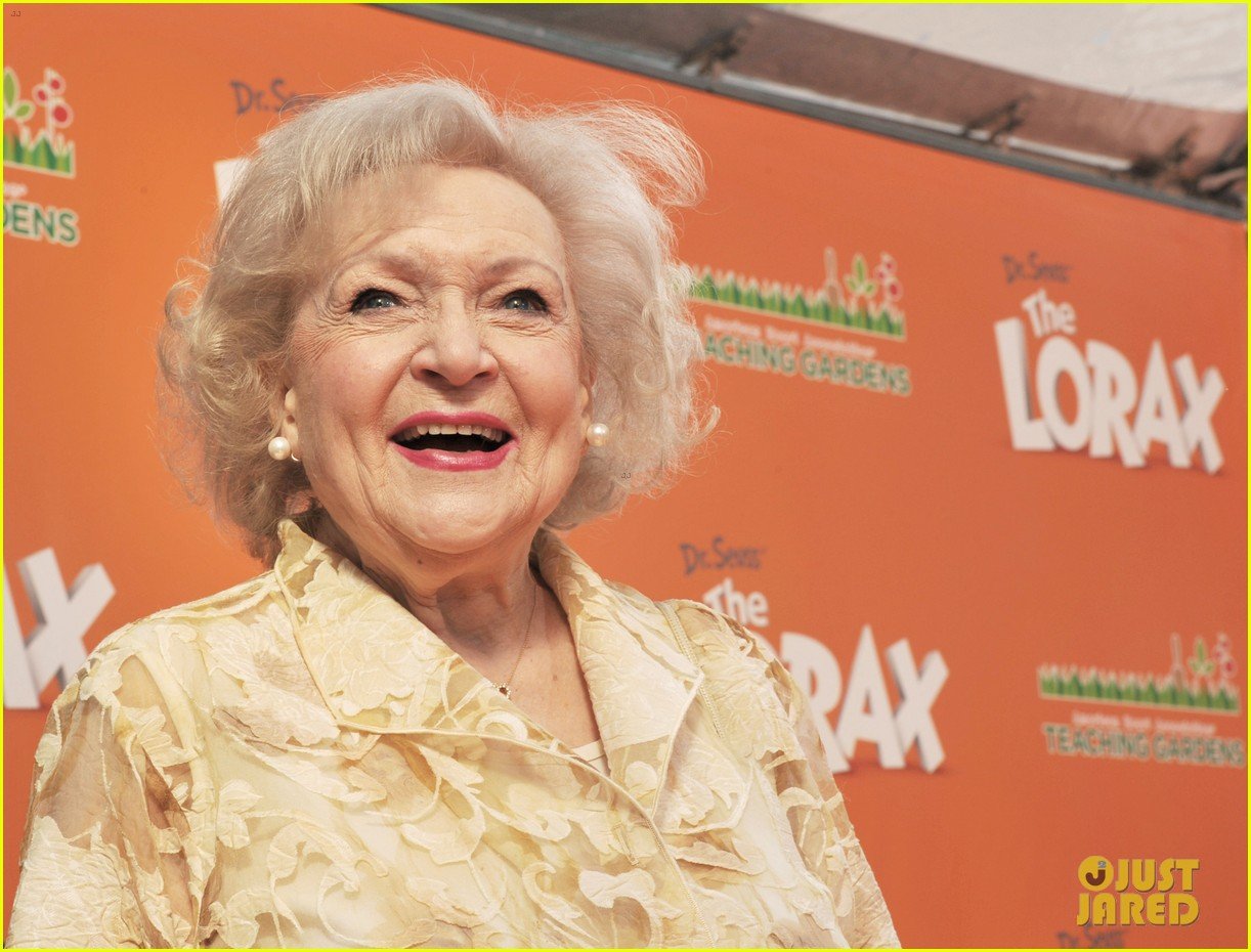 Betty White's Assistant Shares One of Her Final Photos, Taken Days