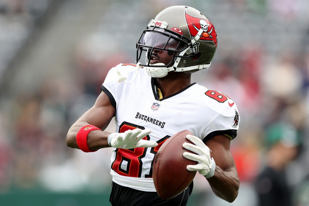 antonio brown cut from bucs after exit 054685816