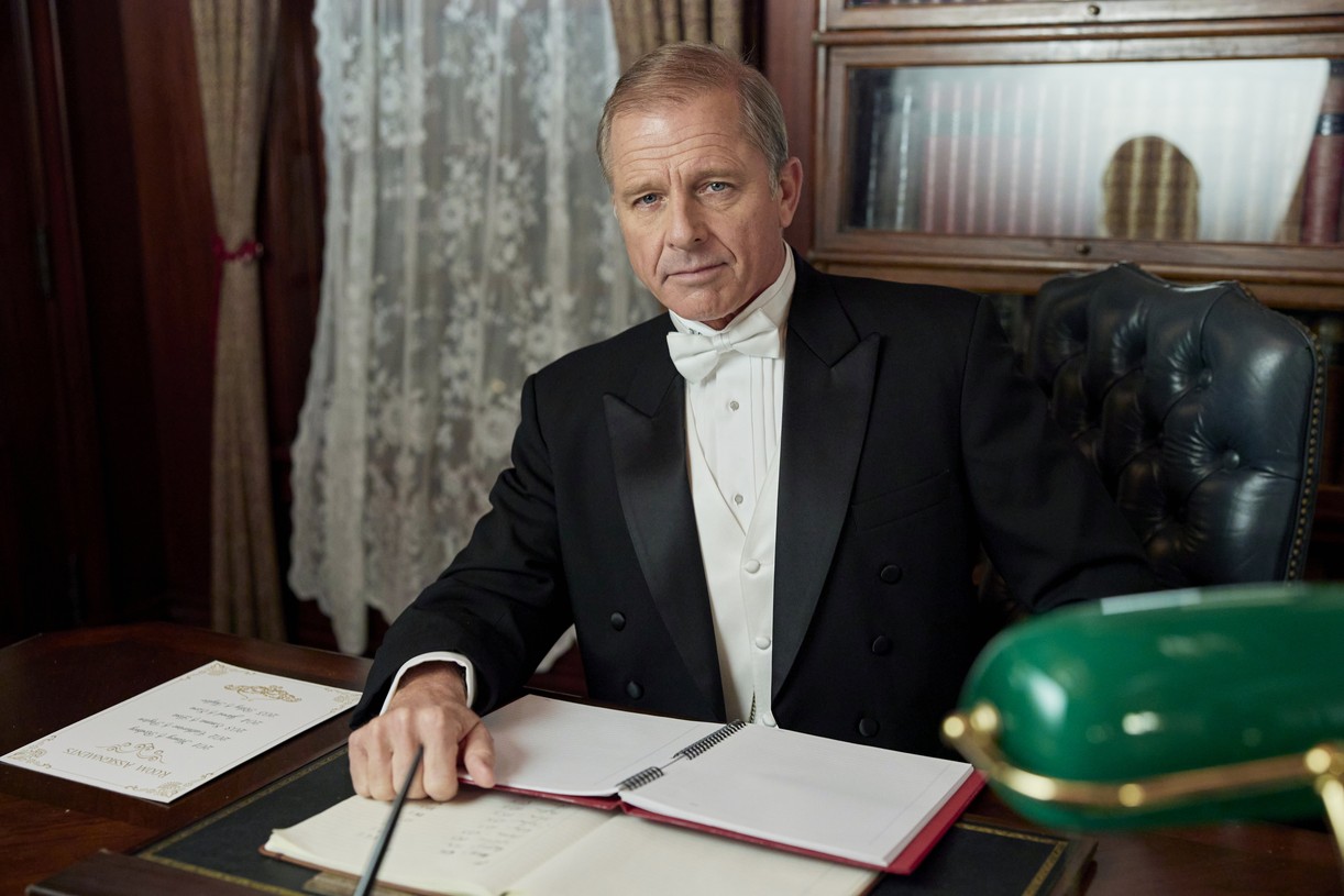 Who Stars in Hallmark's Butlers In Love? Meet The Cast!: Photo 4696695 ...