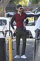 chace crawford sports skin tight shirt to lunch 04