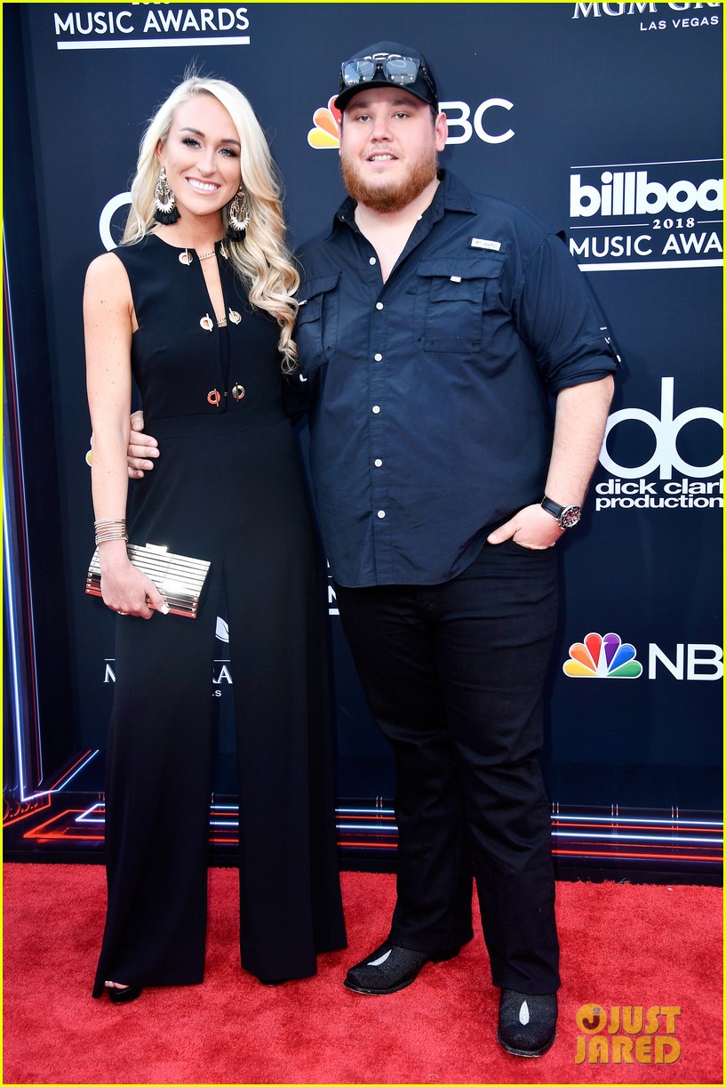 luke combs expecting first child with wife nicole 094692858