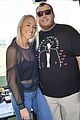 luke combs expecting first child with wife nicole 04