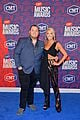 luke combs expecting first child with wife nicole 07