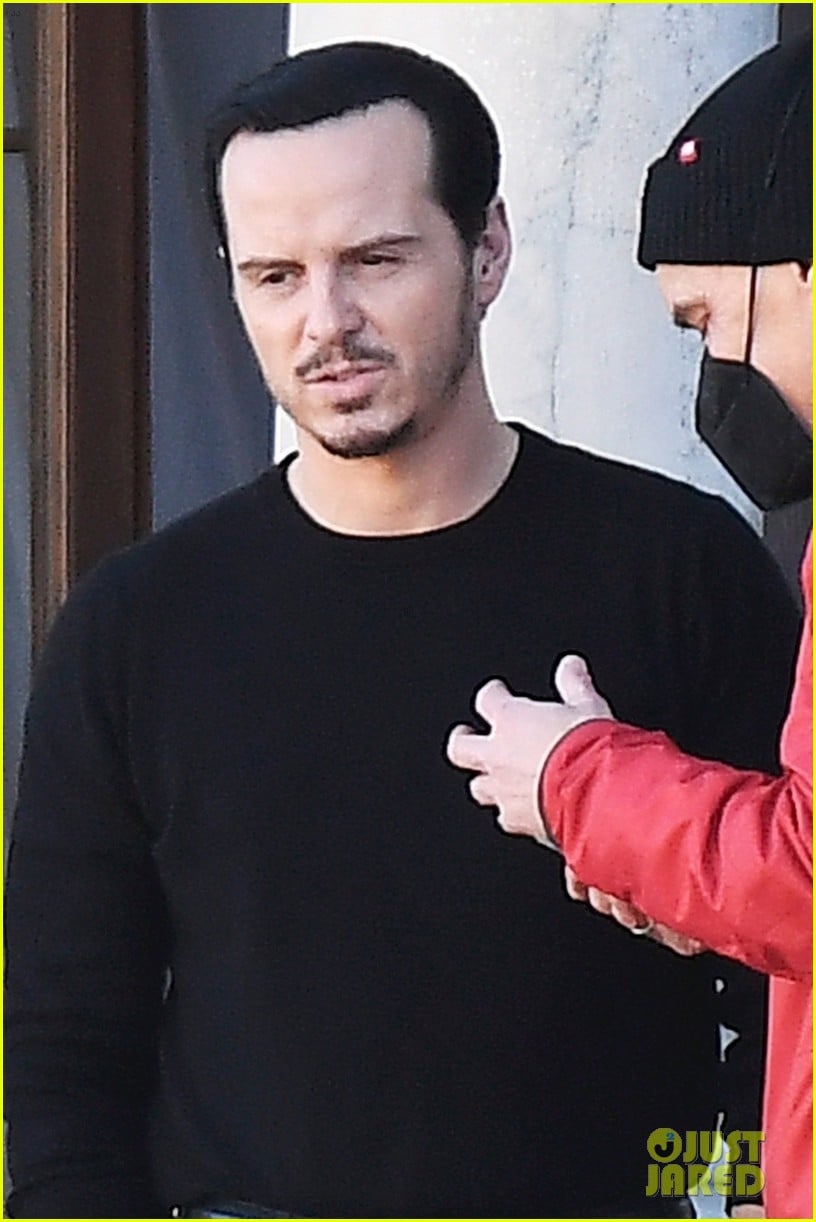 Dakota Fanning & Andrew Scott Take a Break from Filming Their New
