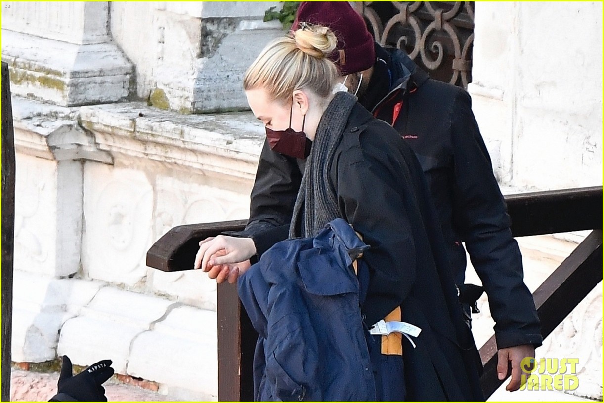 Dakota Fanning & Andrew Scott Take a Break from Filming Their New