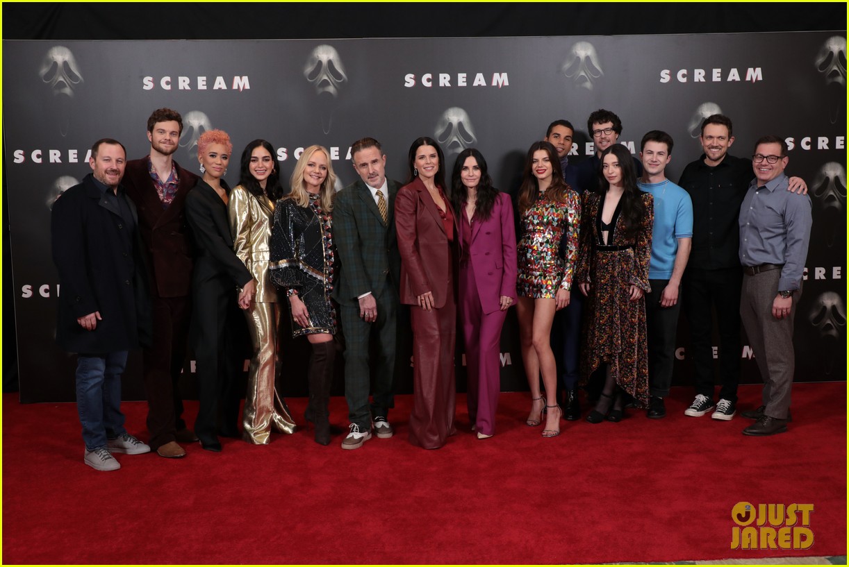 Photo: dylan minnette scream photo call 05 | Photo 4687947 | Just Jared