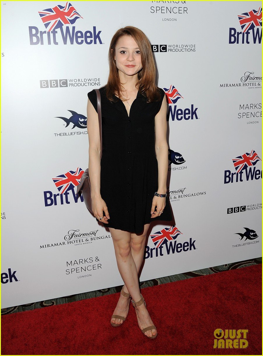 Kathryn Prescott Shares First Post Since Being Hit By a Cement Truck: Photo 4693066 | Pictures