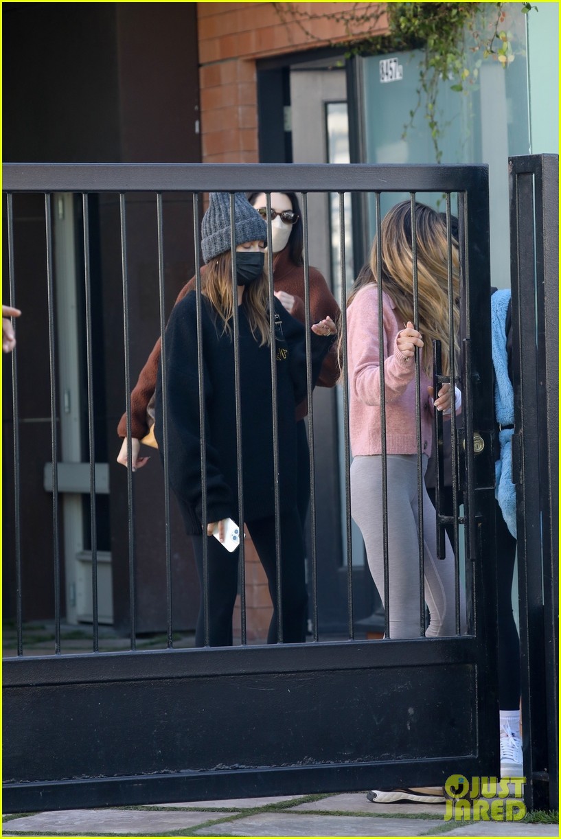 Kendall Jenner & Hailey Bieber Kick Off the New Year at Pilates Class