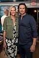 oliver hudson reveals how his family feels about his nude photos 01