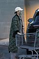 katy perry spotted getting groceries during break from vegas residency 03