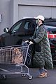 katy perry spotted getting groceries during break from vegas residency 15