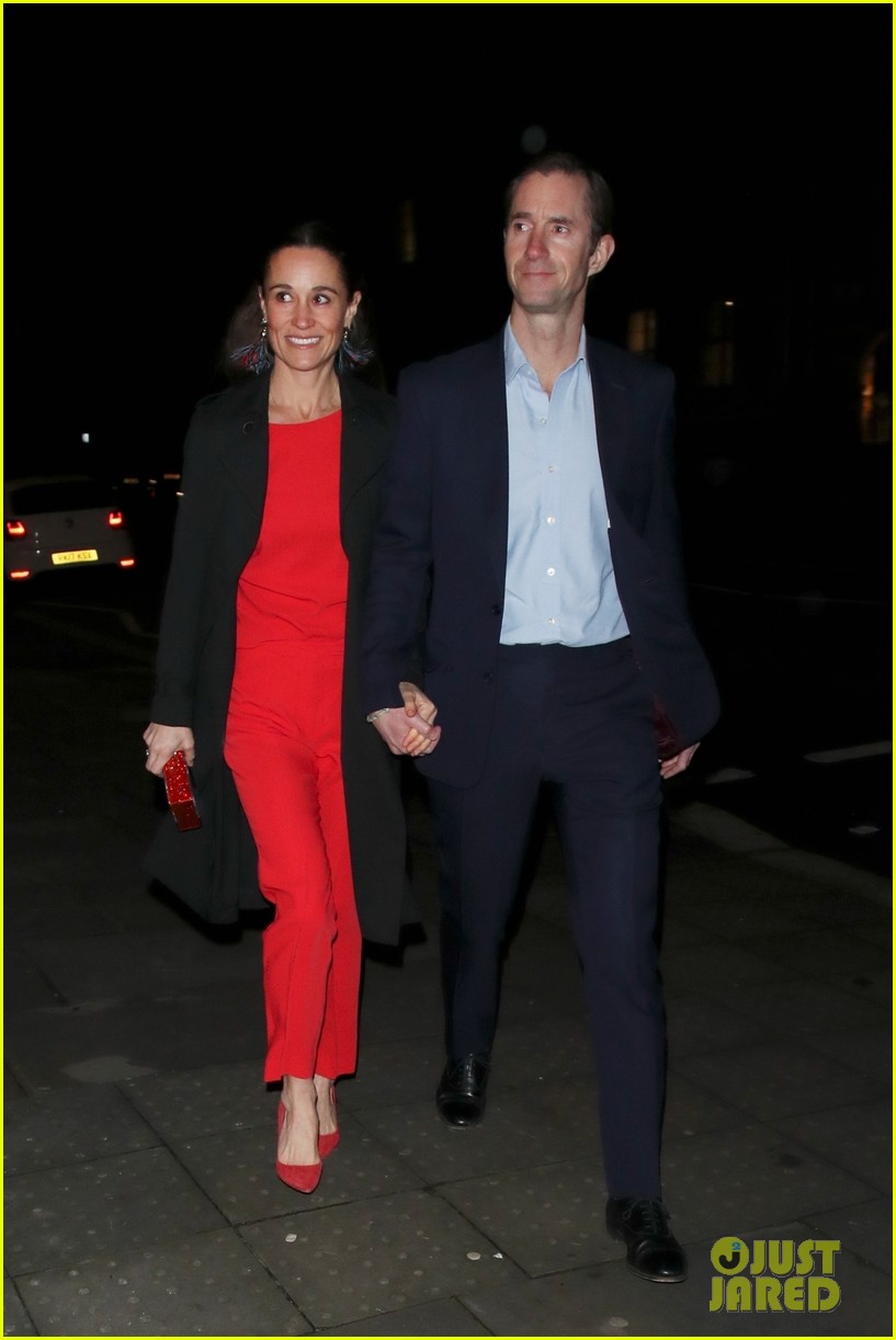 pippa middleton james matthews hold hands night out in london 044690052