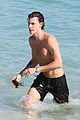 shawn mendes shows off his shirtless bod at the beach 23