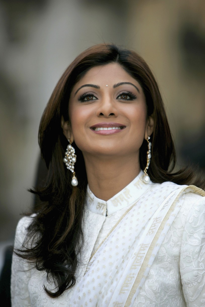 shilpa shetty cleared obscenity charges years after gere kiss 034695226