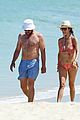 kate walsh packs on the pda with boyfriend andrew nixon at the beach 39