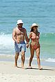 kate walsh packs on the pda with boyfriend andrew nixon at the beach 56