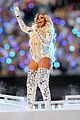 mary j blige shimmering outfit for super bowl halftime show 2022 01