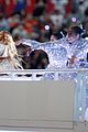 mary j blige shimmering outfit for super bowl halftime show 2022 24