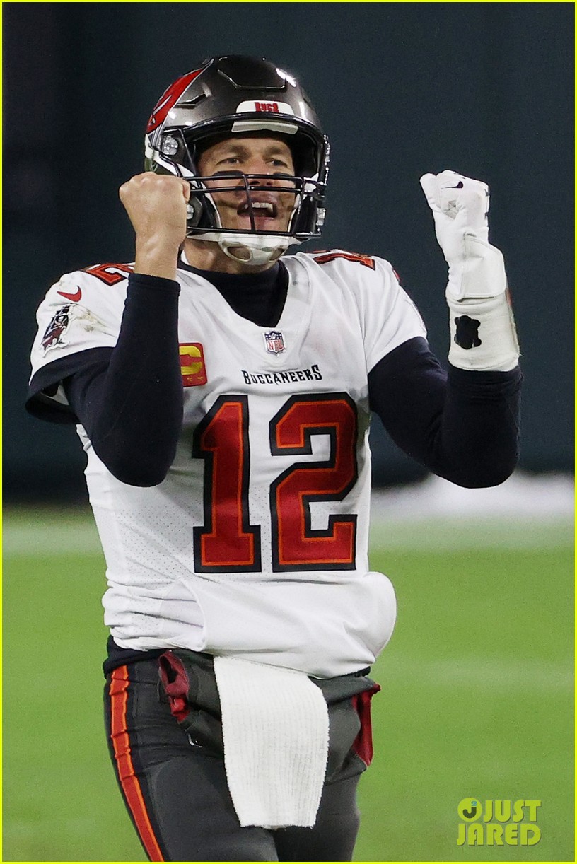 Tom Brady Addresses the Possibility of Returning to NFL in the Future(02)